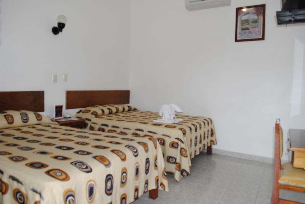 Hotel Arcos Del Parque Acayucan Rum bild